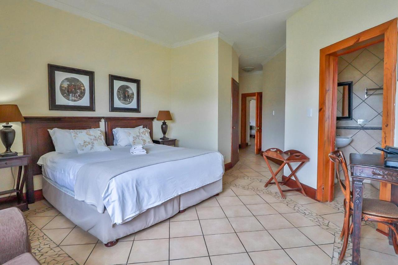 Croc River Lodge Komatipoort Extérieur photo